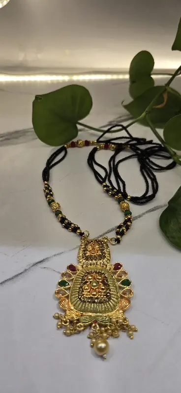 Mangalsootra