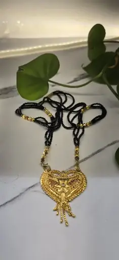 Mangalsootra
