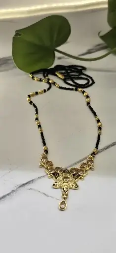 Mangalsootra