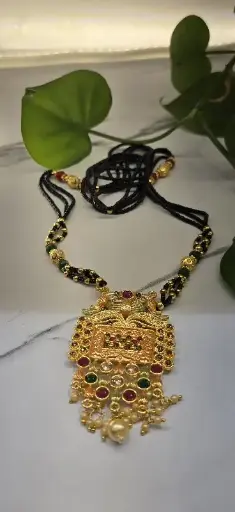 Mangalsootra