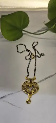 Mangalsootra
