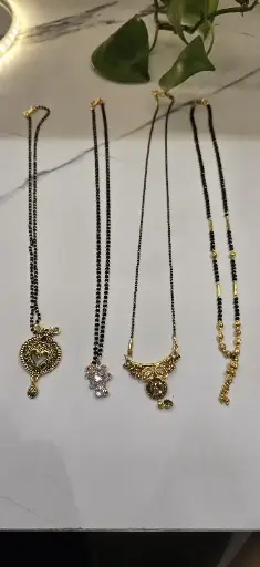 Mangalsootra